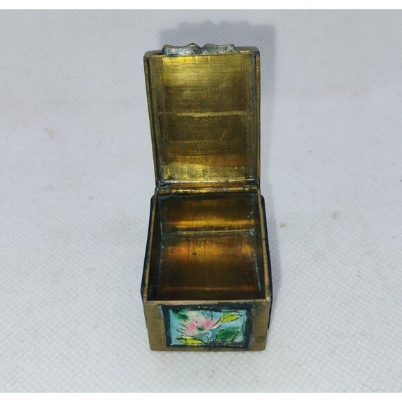 Vtg Chinese Cloisonné Enamel Brass Stamp Box Trinket Pill Floral Lilypad Design - Picture 6 of 11